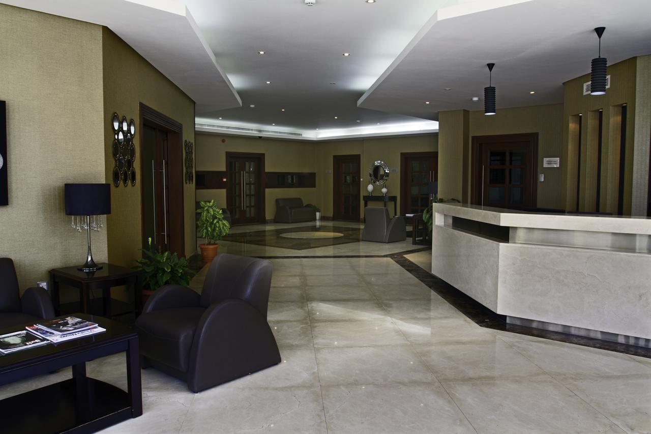 Almoayyed Suites Al Manamah Esterno foto