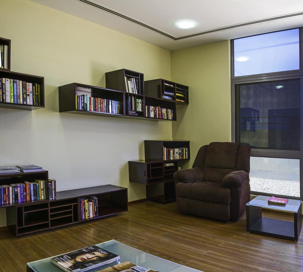 Almoayyed Suites Al Manamah Esterno foto
